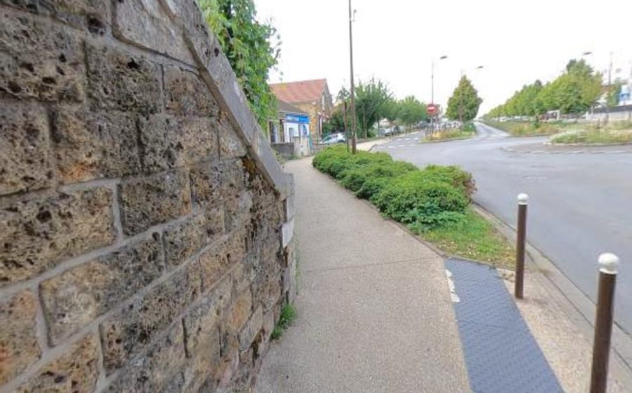 Vue du Rond-point anonyme n°689755638