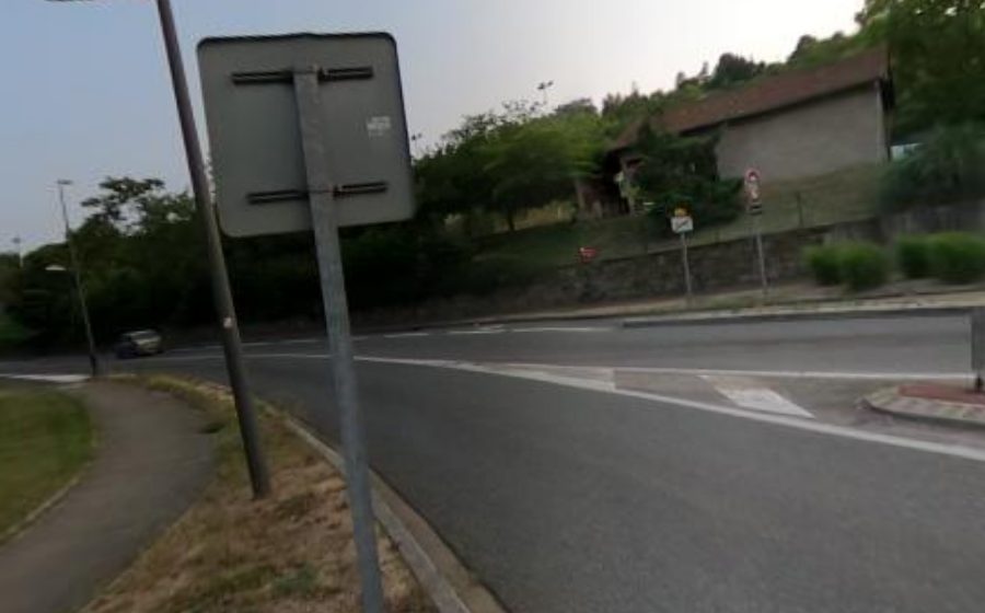 Vue du Rond-point anonyme n°690312881