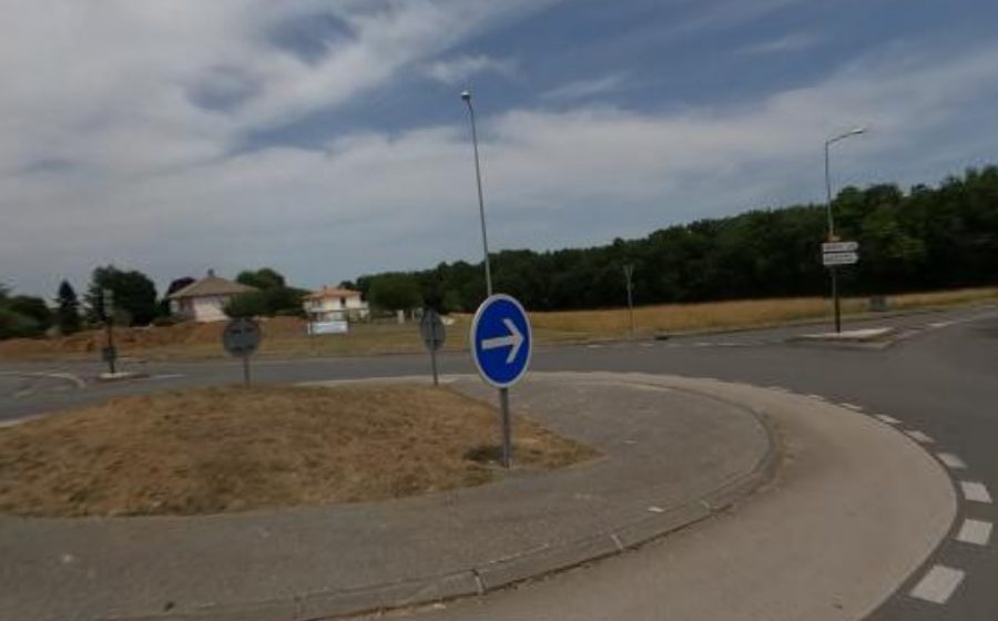 Vue du Rond-point anonyme n°691729358