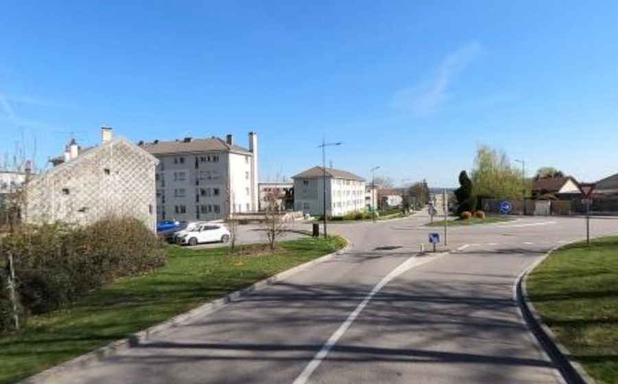 Vue du Rond-point anonyme n°694145128