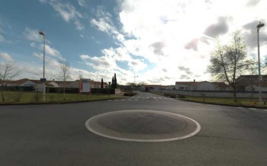 Vue du Rond-point anonyme n°694212685