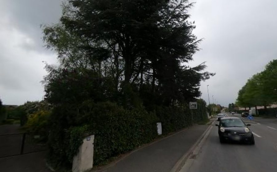 Vue du Rond-point anonyme n°694458139