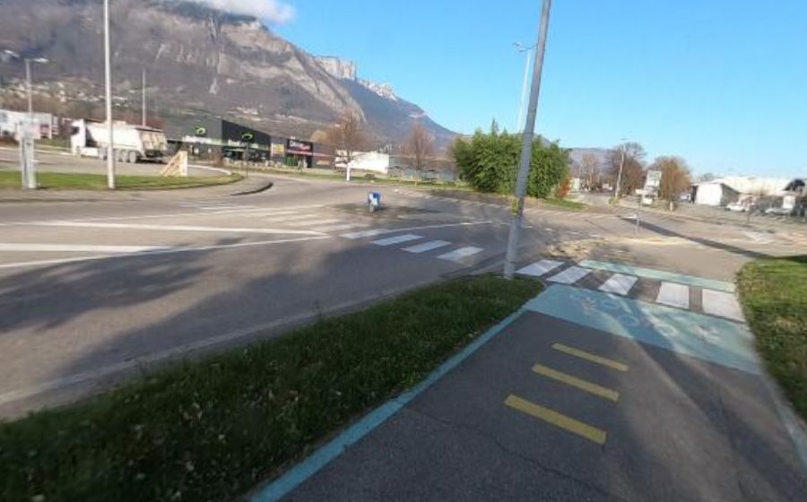Vue du Rond-point anonyme n°694806704