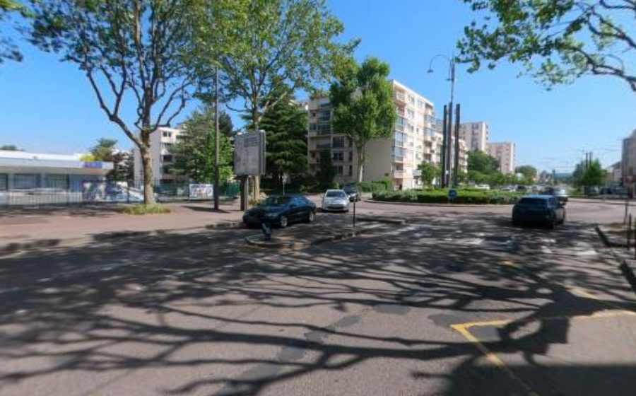 Vue du Rond-point anonyme n°69583788