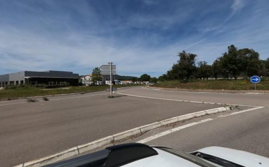 Vue du Rond-point anonyme n°697082893