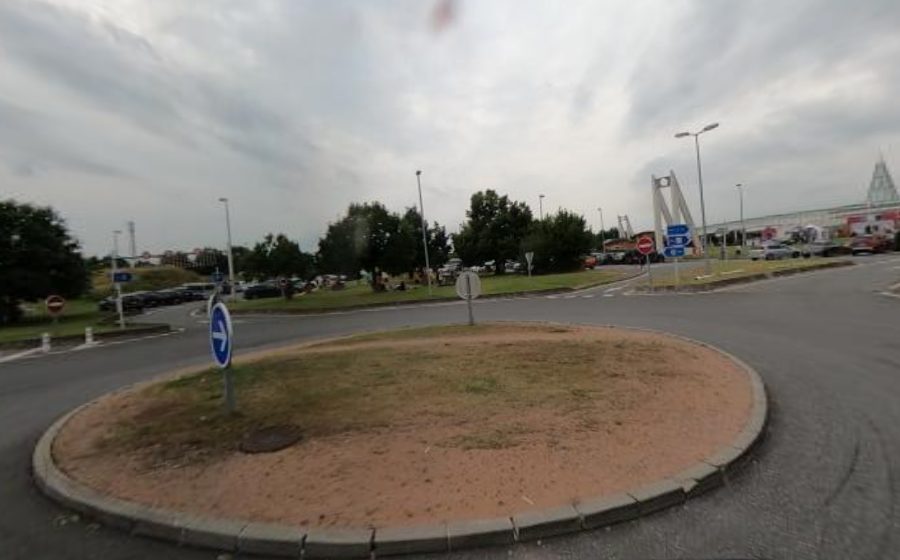 Vue du Rond-point anonyme n°70071358