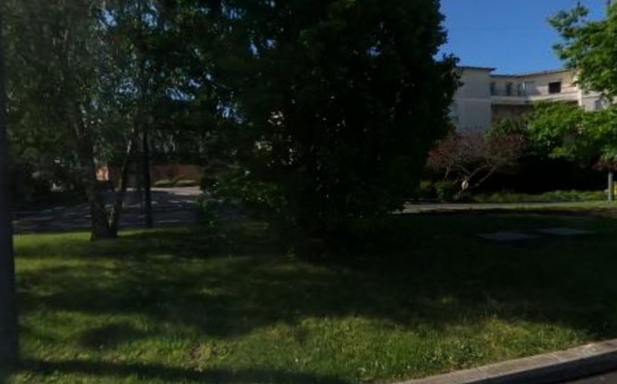 Vue du Place Jacques Dacier