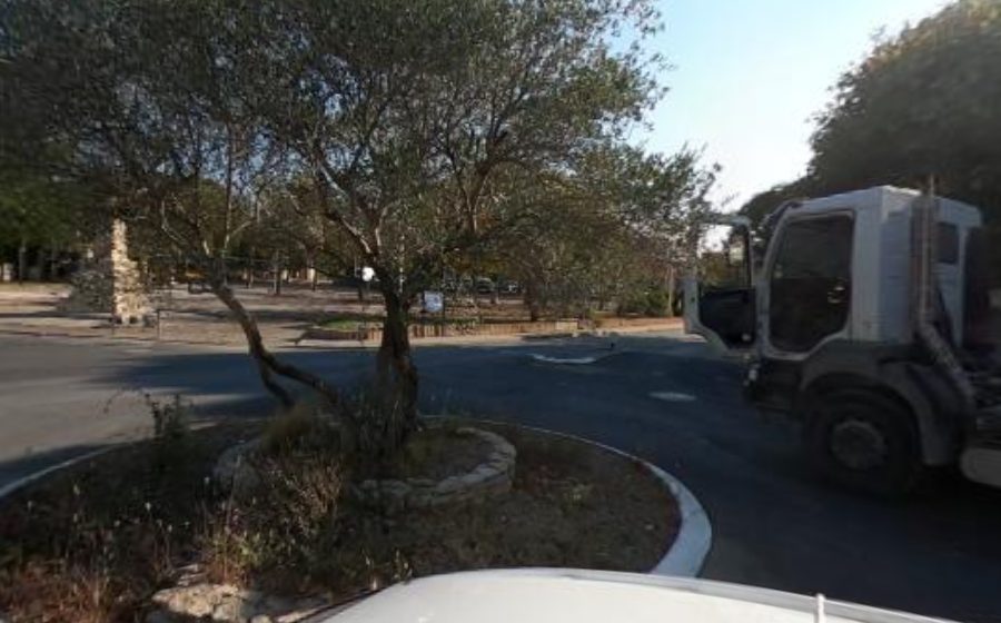 Vue du Rond-point anonyme n°705699253