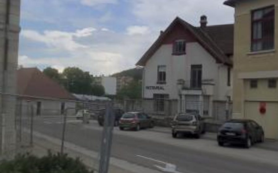 Vue du Rond-point anonyme n°71033057