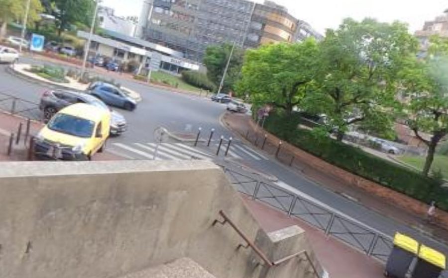 Vue du Rond-point anonyme n°71055015