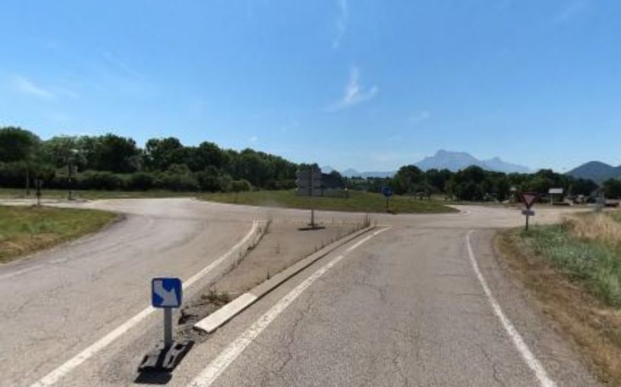 Vue du Rond-point anonyme n°722067120