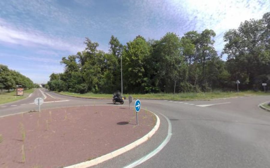 Vue du Rond-point anonyme n°724299075