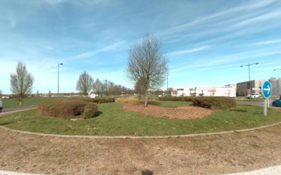Vue du Rond-point anonyme n°73061528