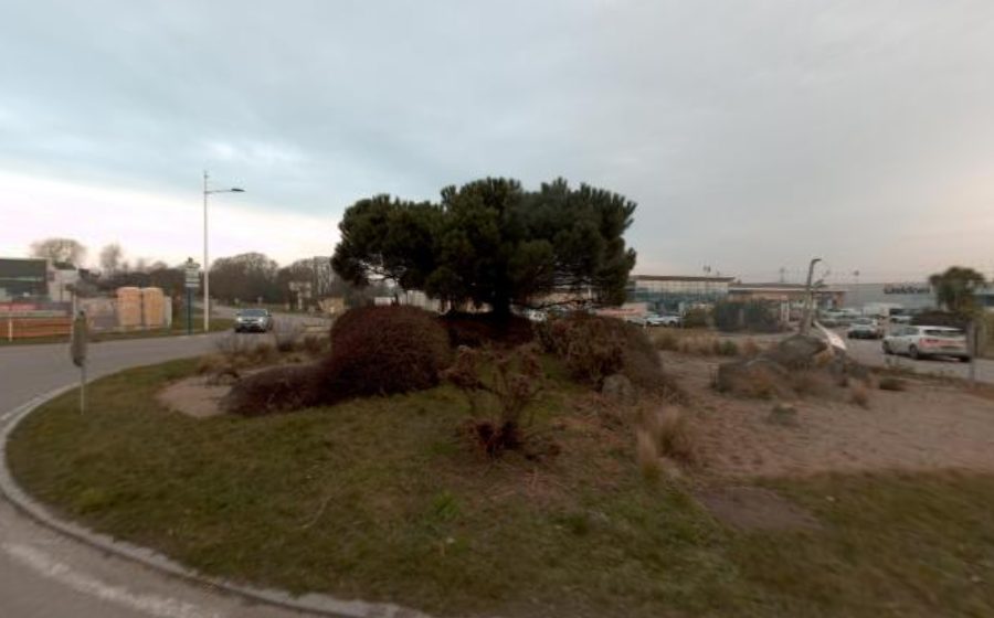 Vue du Rond-point anonyme n°730651986