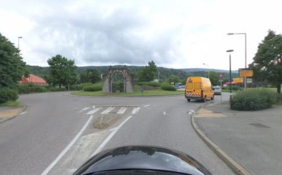 Vue du Rond-point anonyme n°732919808