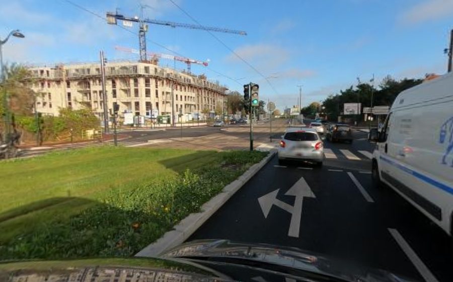 Vue du Rond-point anonyme n°735372471