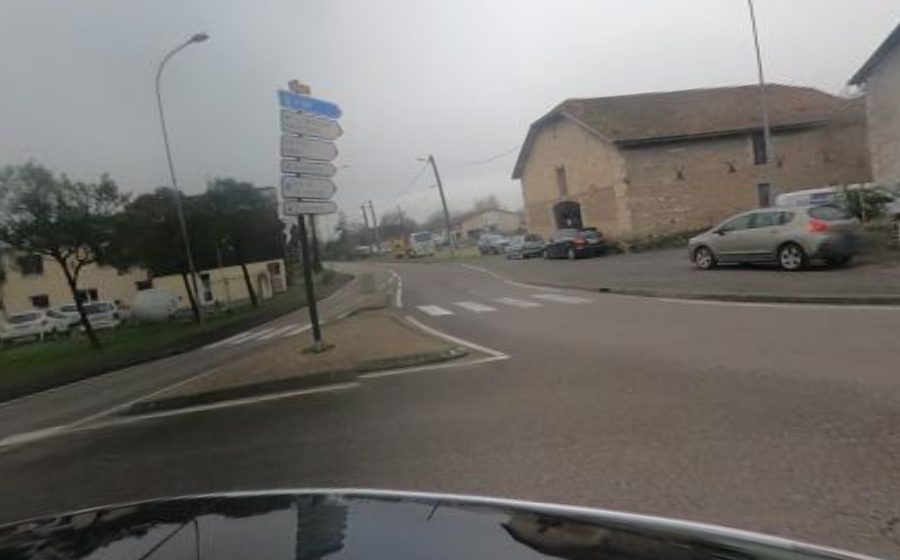 Vue du Rond-point anonyme n°746188368