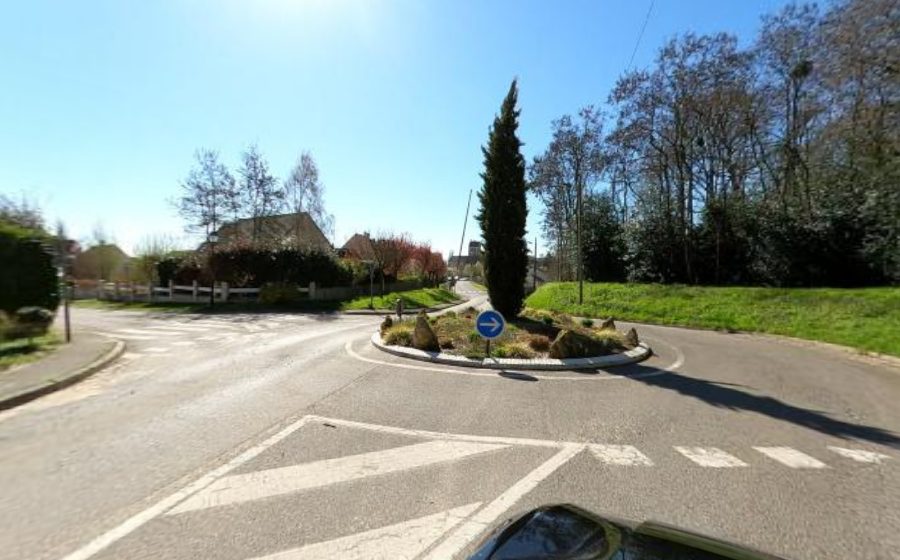 Vue du Rond-point anonyme n°76883172