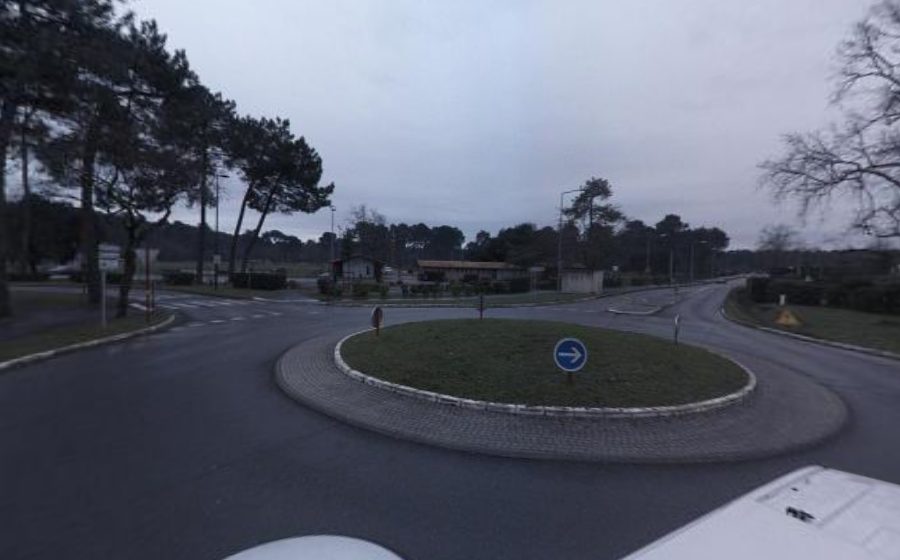 Vue du Rond-point anonyme n°772920863