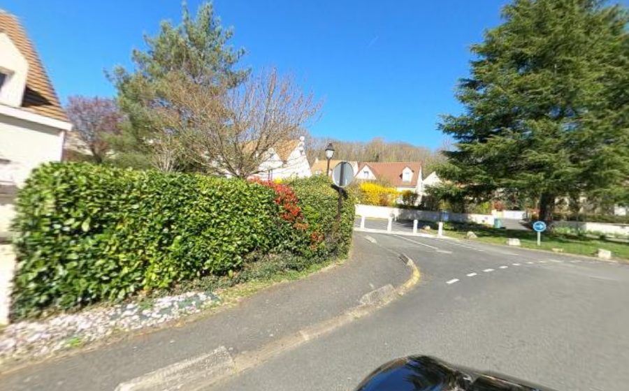 Vue du Rond-point anonyme n°77815629