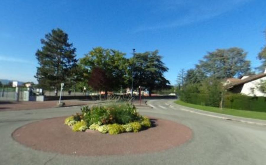 Vue du Rond-point anonyme n°79118867