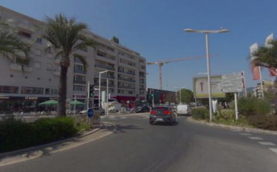Vue du Rond-point anonyme n°8040177