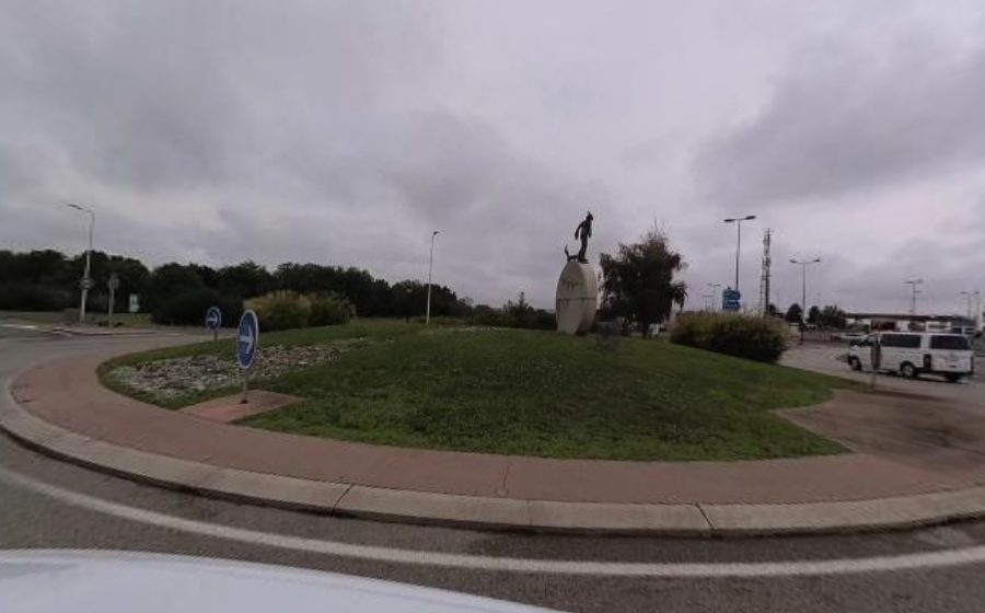 Vue du Rond-point anonyme n°819586759
