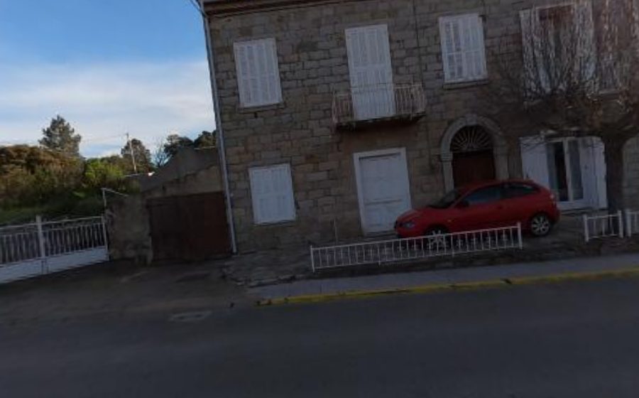 Vue du Rond-point anonyme n°823082576