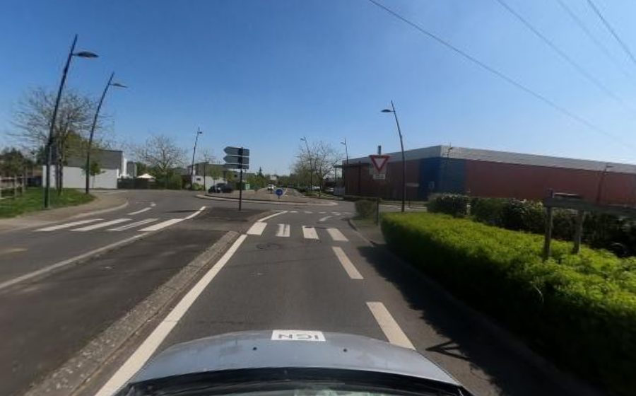 Vue du Rond-point anonyme n°823106756