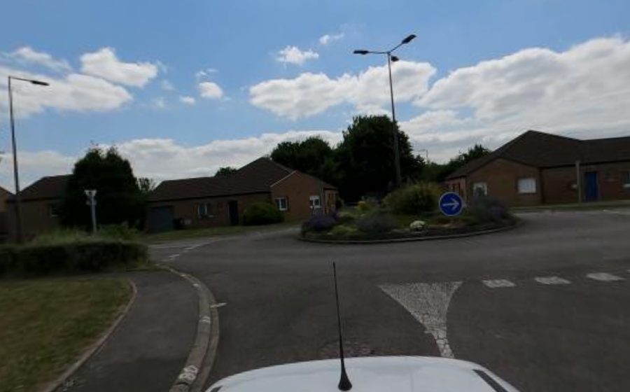 Vue du Rond-point anonyme n°82494738