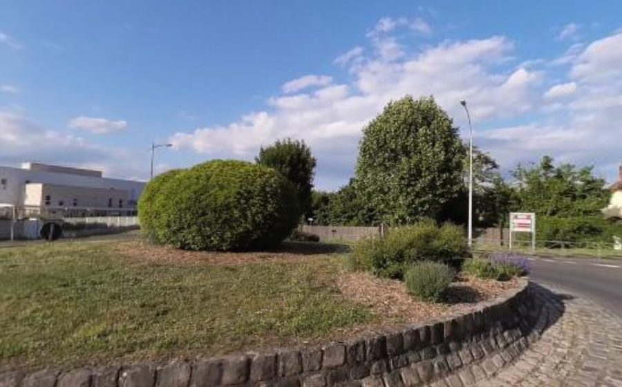 Vue du Rond-point anonyme n°82893179