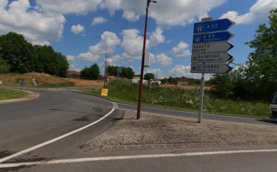 Vue du Rond-point anonyme n°82986924