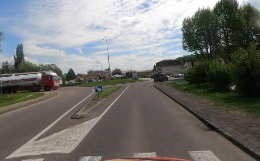 Vue du Rond-point anonyme n°83088905