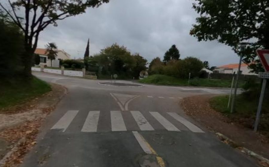 Vue du Rond-point anonyme n°831120329