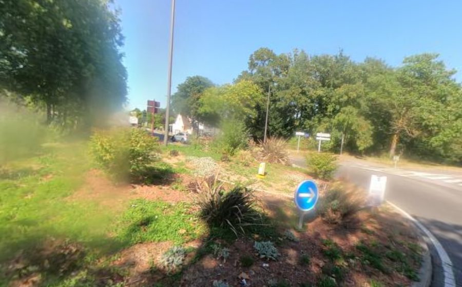 Vue du Rond-point anonyme n°832905019