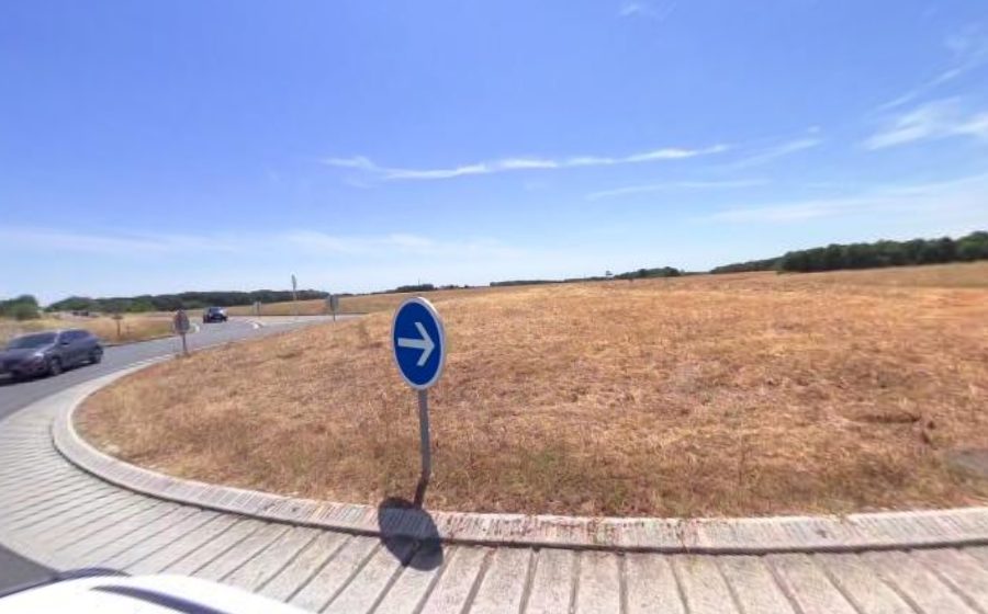 Vue du Rond-point anonyme n°855253158