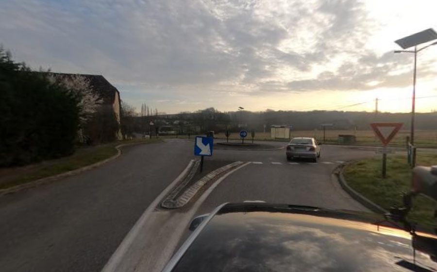 Vue du Rond-point anonyme n°858429692
