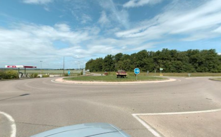 Vue du Rond-point anonyme n°860437926