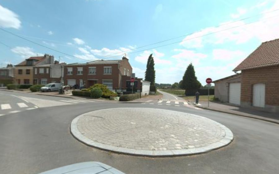 Vue du Rond-point anonyme n°861204261