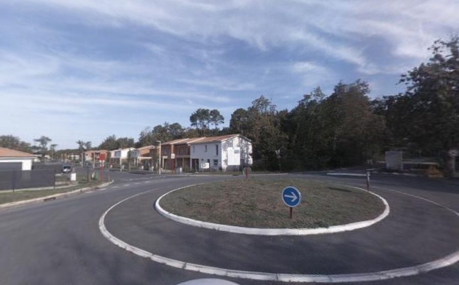 Vue du Rond-point anonyme n°877798971