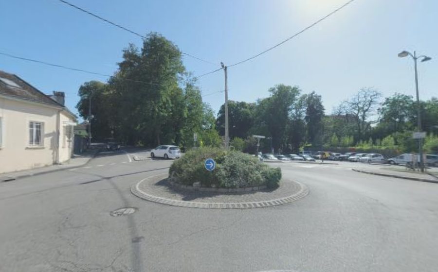 Vue du Rond-point anonyme n°88275176