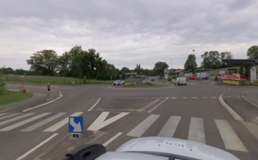 Vue du Rond-point anonyme n°889540932