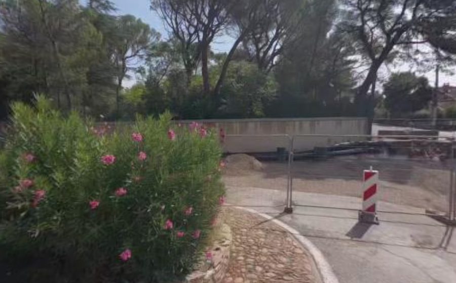 Vue du Rond-point anonyme n°89206942