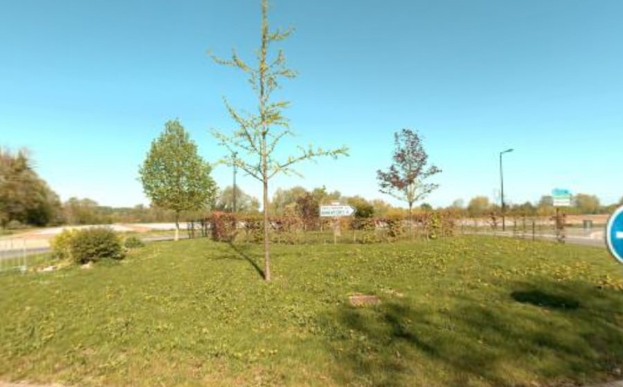 Vue du Rond-point anonyme n°893472941