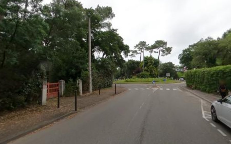Vue du Rond-point anonyme n°909371653