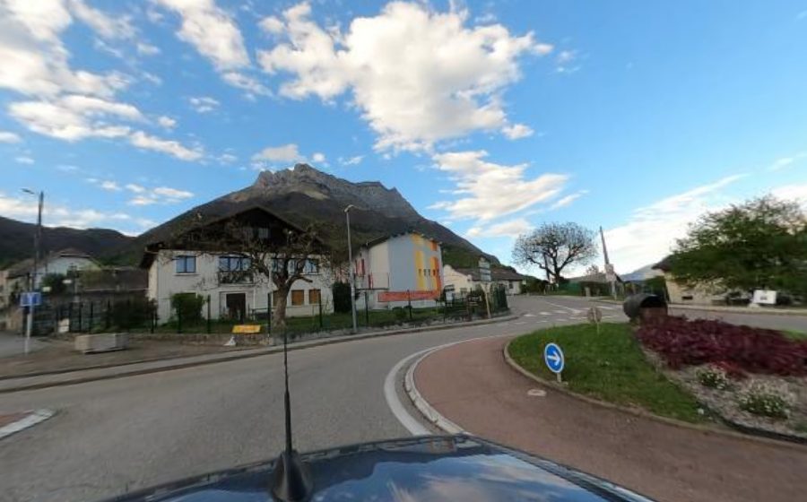 Vue du Rond-point anonyme n°928771427