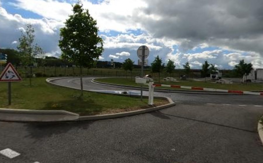 Vue du Rond-point anonyme n°934456697