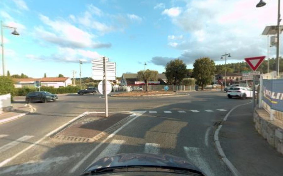 Vue du Rond-point anonyme n°93692412