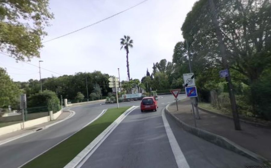 Vue du Rond-point anonyme n°945011745