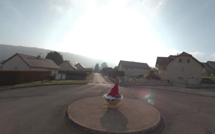 Vue du Rond-point anonyme n°965748542